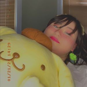 Meet your Posher, Jasmine